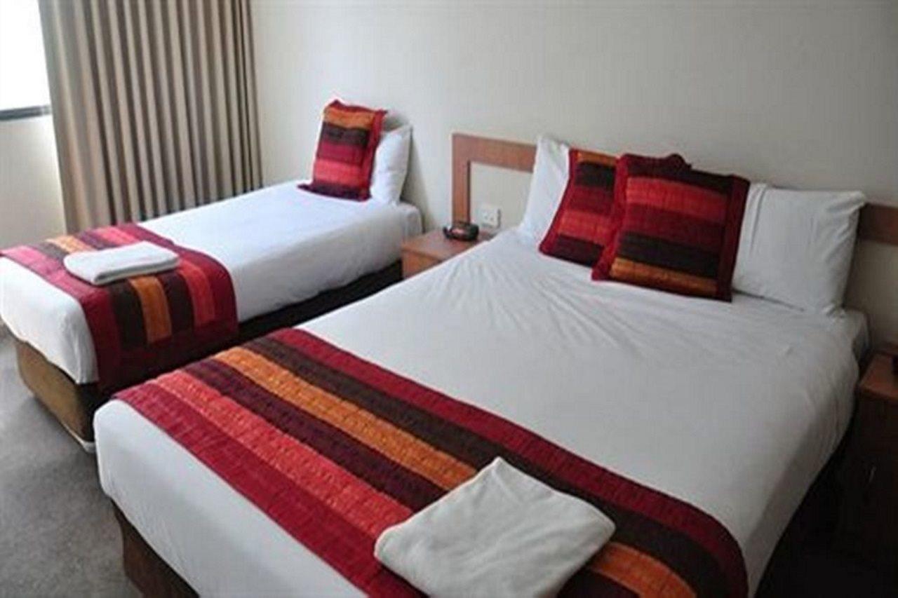 City Park Hotel Мельбурн Экстерьер фото